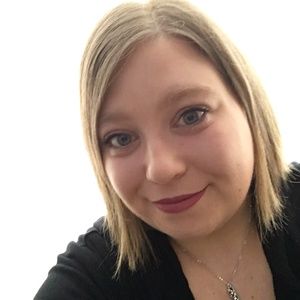 ~* Meet Your Posher *~